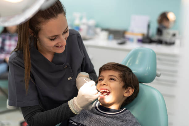 Best Emergency Dental Care for Broken or Chipped Teeth in Glassmanor, MD