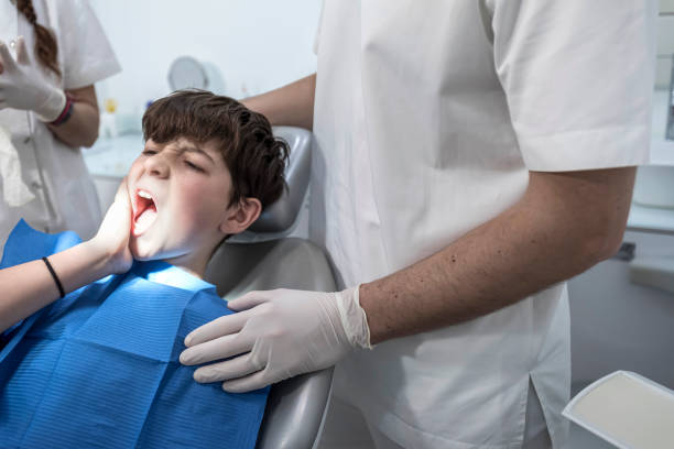 Best Weekend Emergency Dentist in Glassmanor, MD